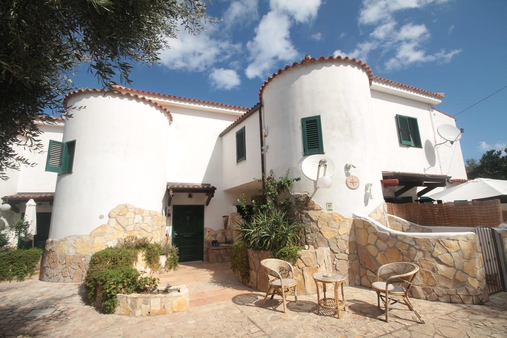 Casa Masseria Le Ville Peschici Exterior foto